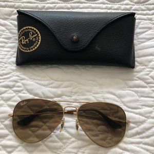 Ray-Ban Gold Gradient Aviator Sunglasses